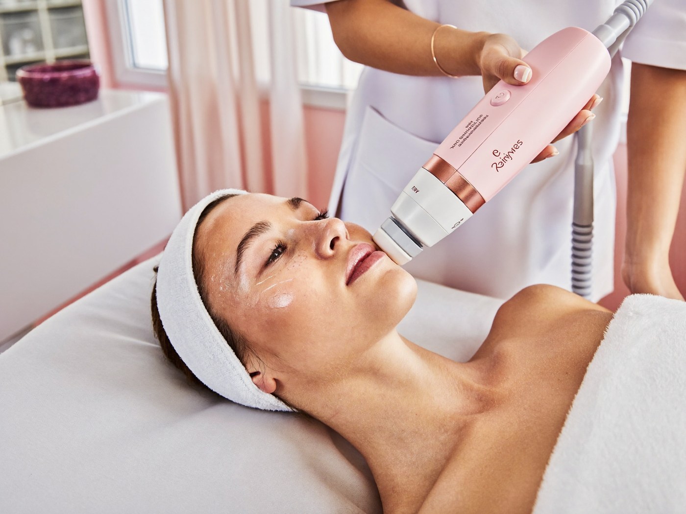 Microdermabrasion Treatment